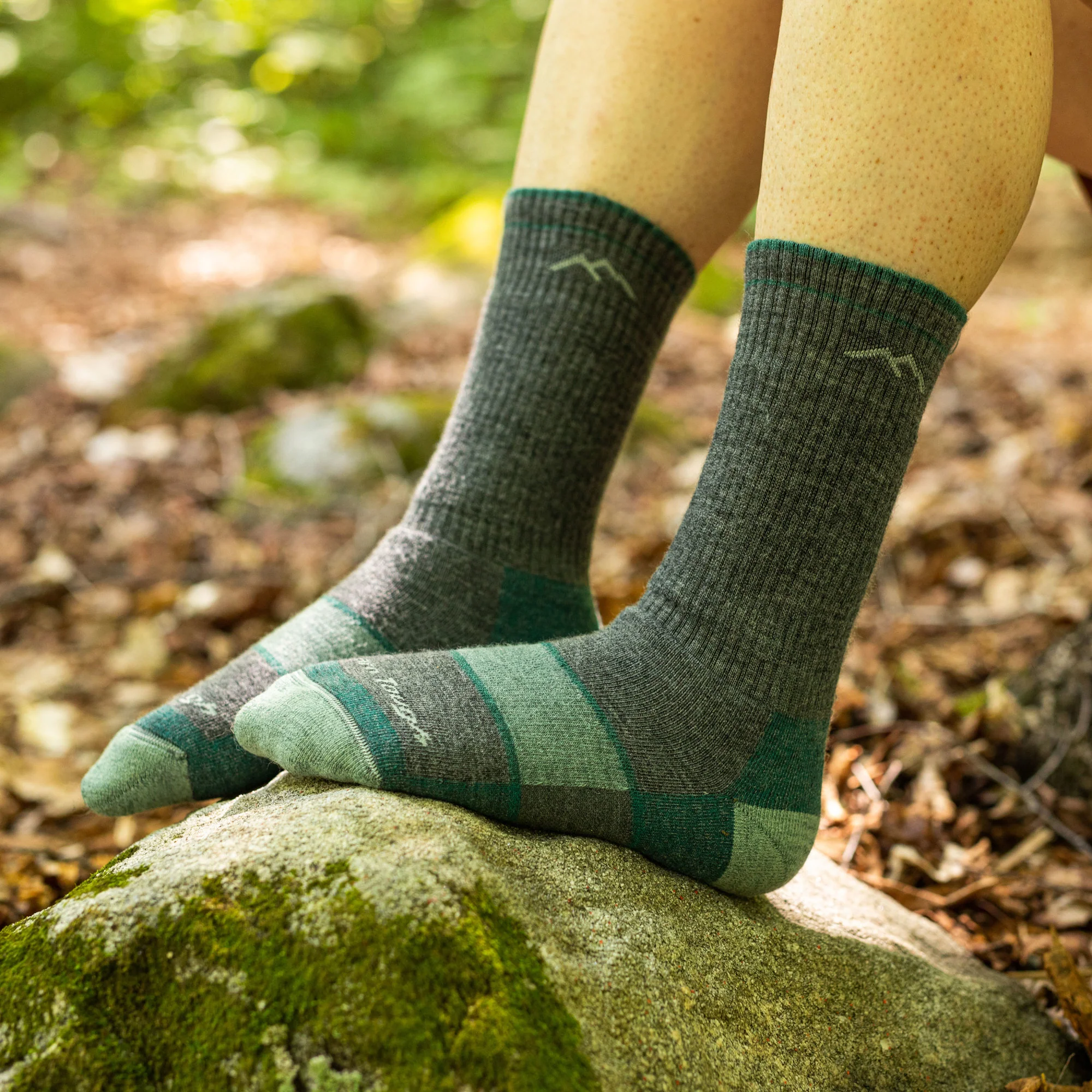 Women's Hiker Boot Full Cushion Midweight Hiking Socks - Image 7